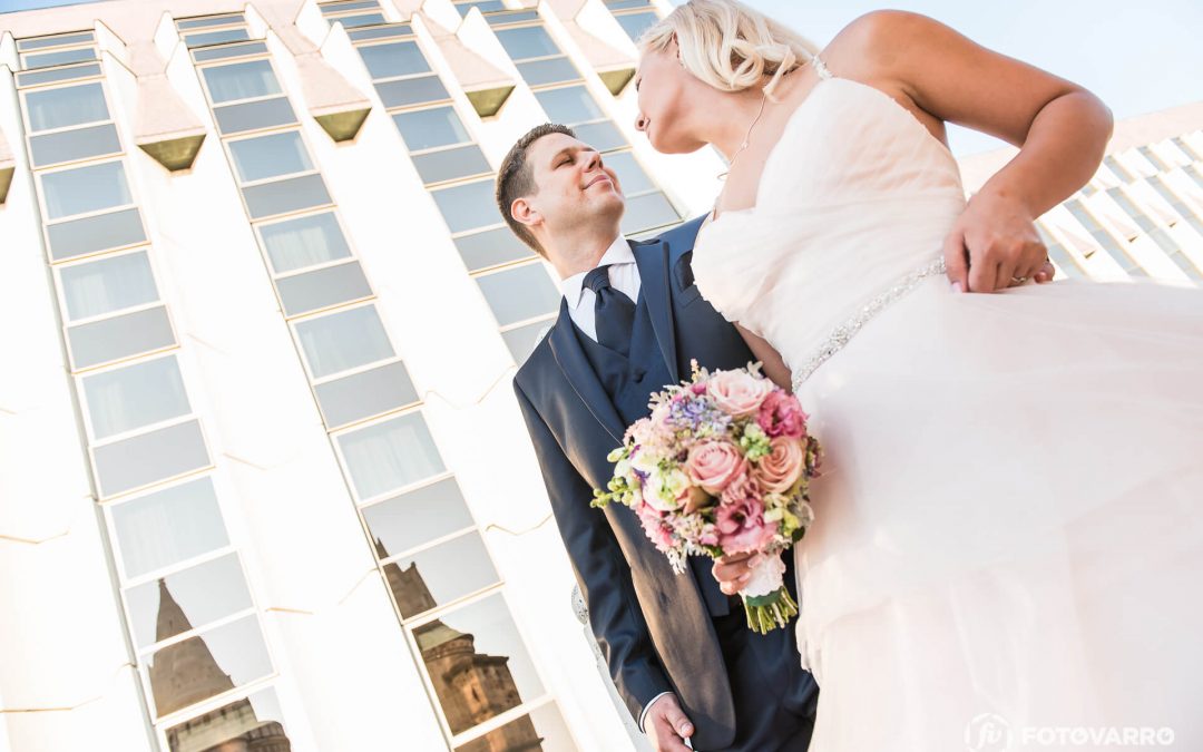 MÓNIKA & TAMÁS